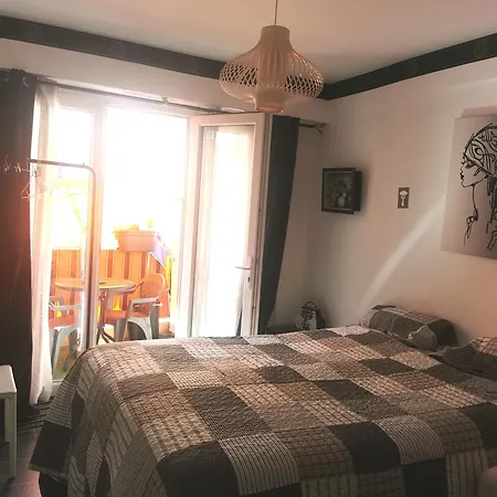 Homestay - In The Owner's Nice